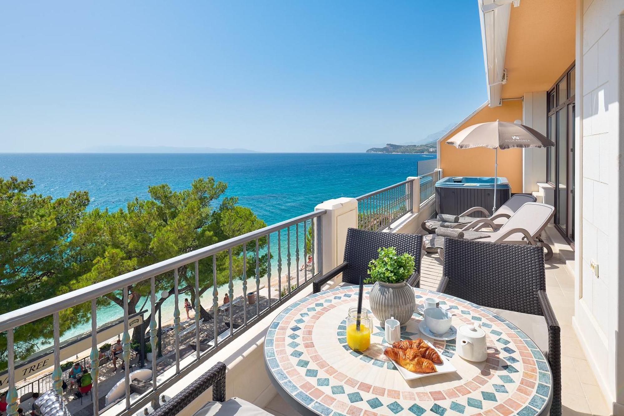 Deluxe Suite Terrace Sea View